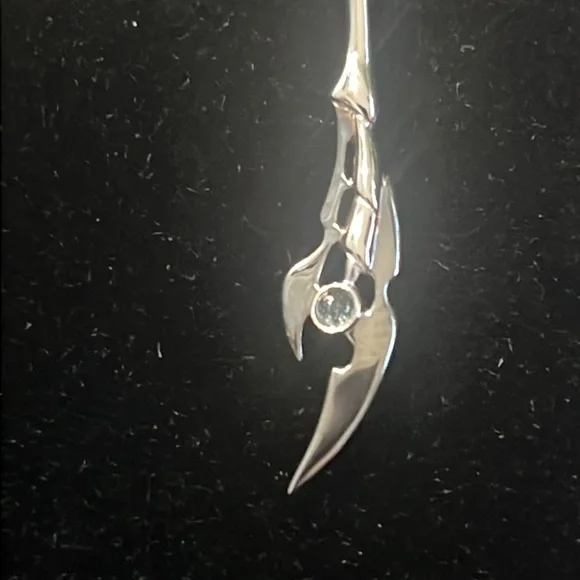 Loki scepter earrings - Picture 12 of 13